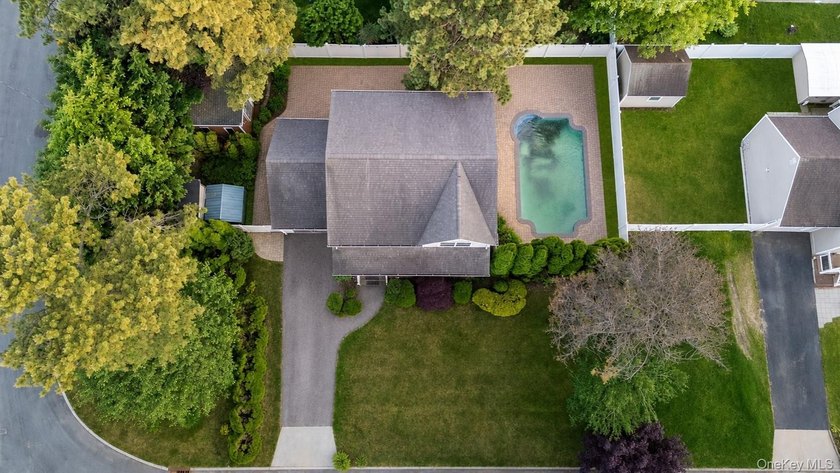 Welcome to 502 Martha Avenue, a beautifully maintained 3-bedroom - photo 2