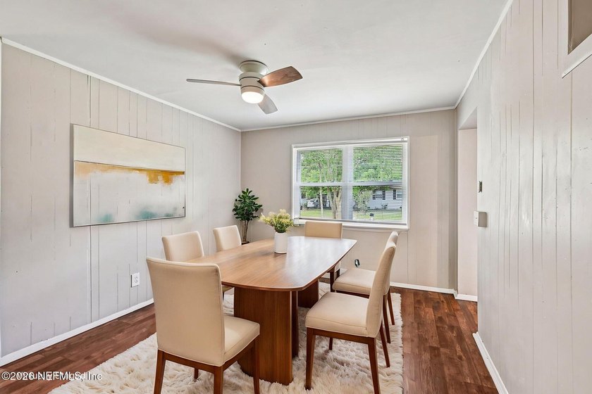 Come check out this four-bedroom, one-bathroom home is move-in - photo 11