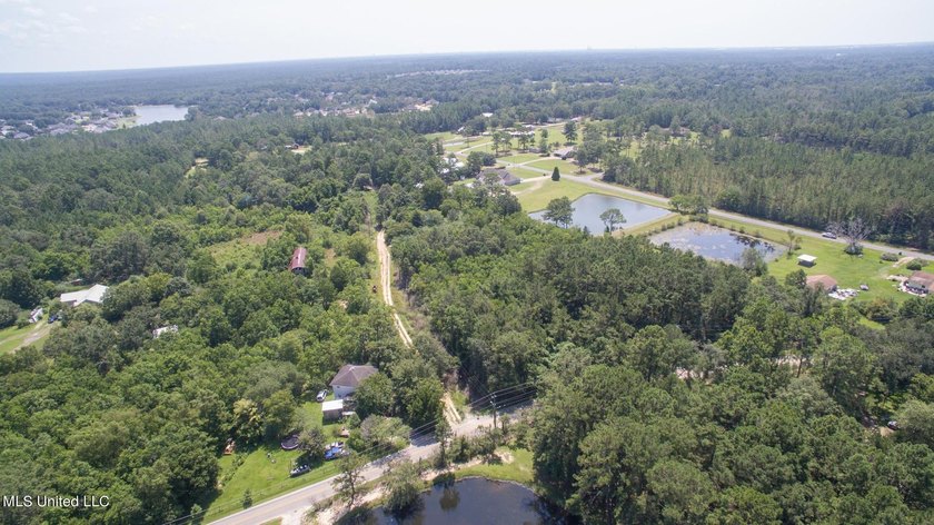 12+/- acres located in the Orange Grove area of Gulfport - photo 16