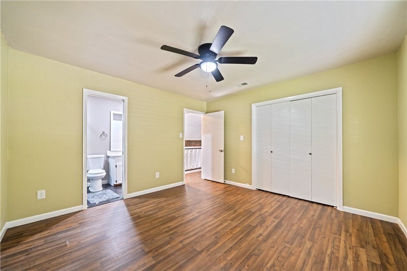 Welcome to this beautifully updated 3-bedroom, 2-bath home - photo 22