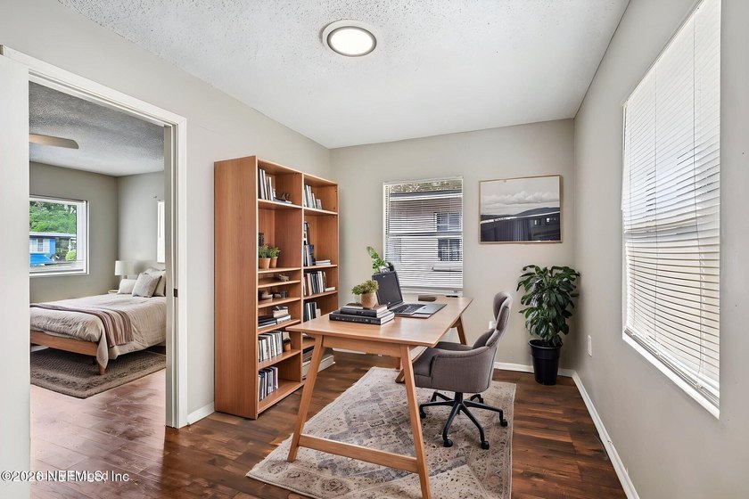 Come check out this four-bedroom, one-bathroom home is move-in - photo 29
