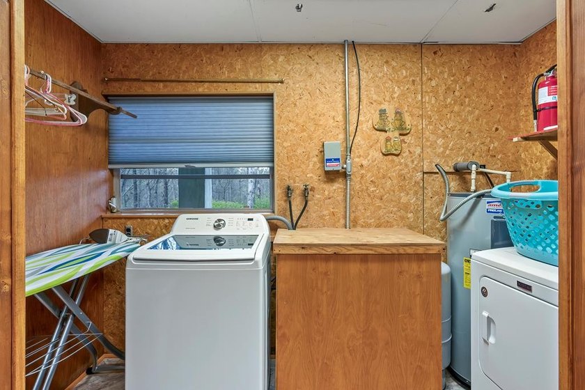 PRICE REDUCTION!!  Discover the perfect blend of privacy - photo 46