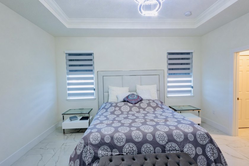 Now $519,900 + $10,000 seller credit! This 2024-built 4-bedroom - photo 24