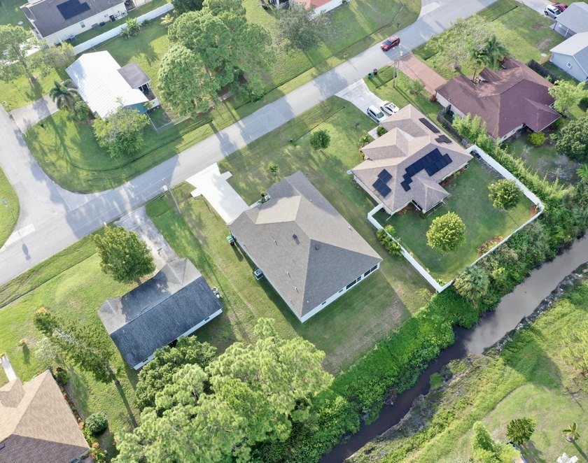 Now $519,900 + $10,000 seller credit! This 2024-built 4-bedroom - photo 37
