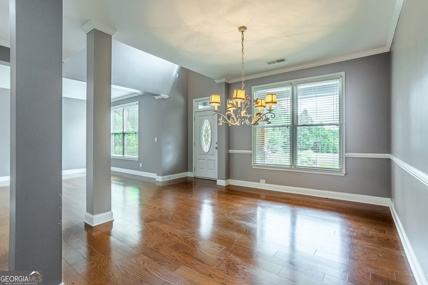 Welcome to 239 Highwoods Pkwy - a craftsman-style beauty - photo 9