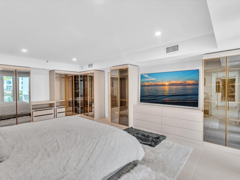 Welcome to luxury waterfront living in downtown Boca. This - photo 17