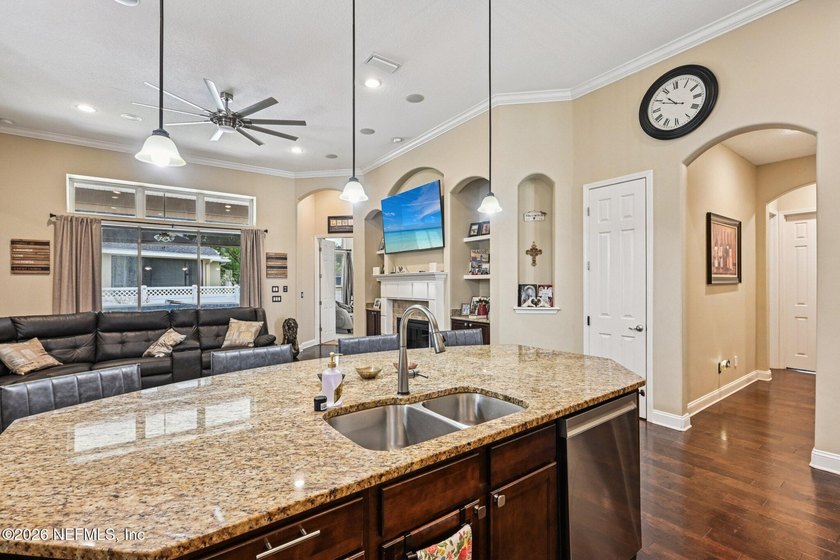 This stunning corner-lot home in St. Johns County offers 3,237 - photo 21
