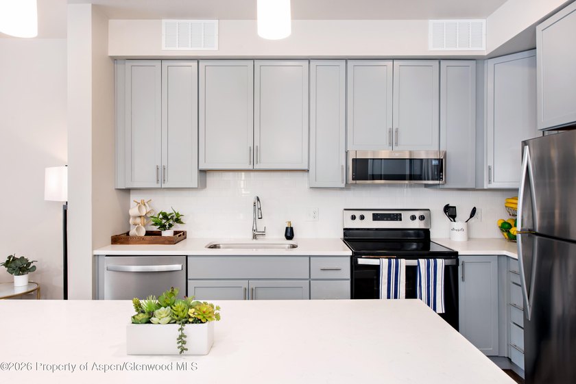 THE CARTER | L3 Discover modern living at The Carter, with ONE - photo 8