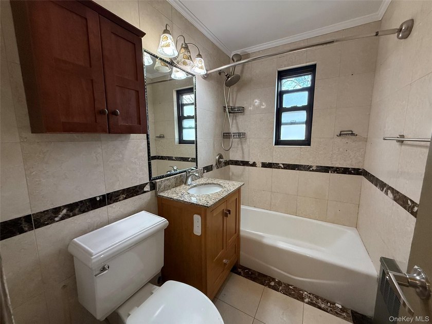 Second floor 2 bedroom with one 1 bath. Features a spacious - photo 11