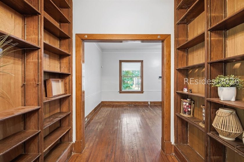 628 Robert Smalls Parkway offers a versatile residential - photo 21