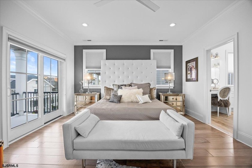 *NEW PRICE!* WOW, NEWER MARGATE BEACHBLOCK OPPORTUNITY! THIS - photo 29