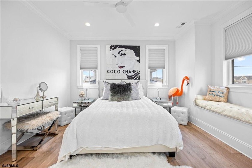 *NEW PRICE!* WOW, NEWER MARGATE BEACHBLOCK OPPORTUNITY! THIS - photo 38