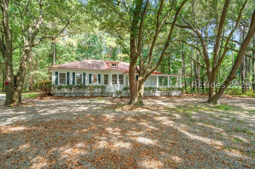 628 Robert Smalls Parkway offers a versatile residential - photo 39
