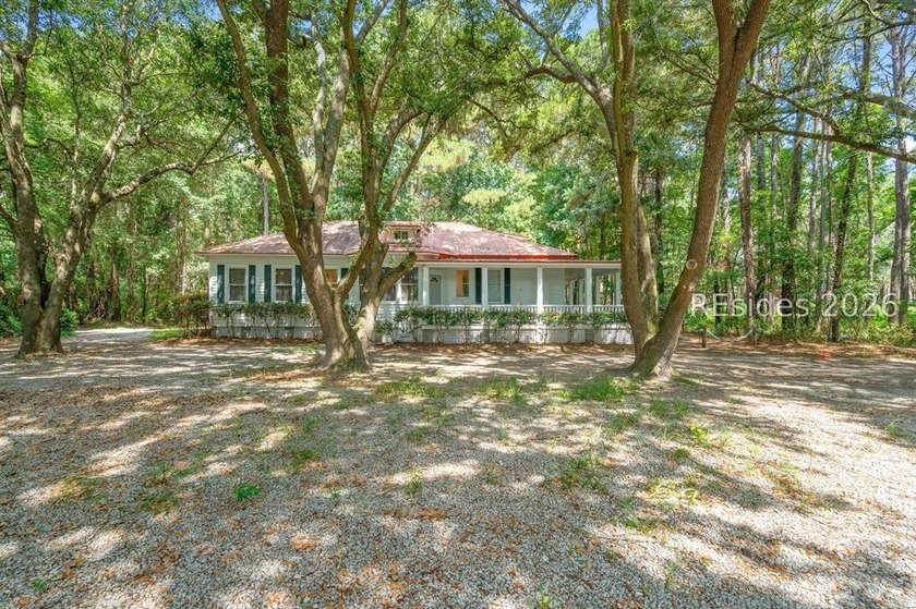 628 Robert Smalls Parkway offers a versatile residential - photo 40