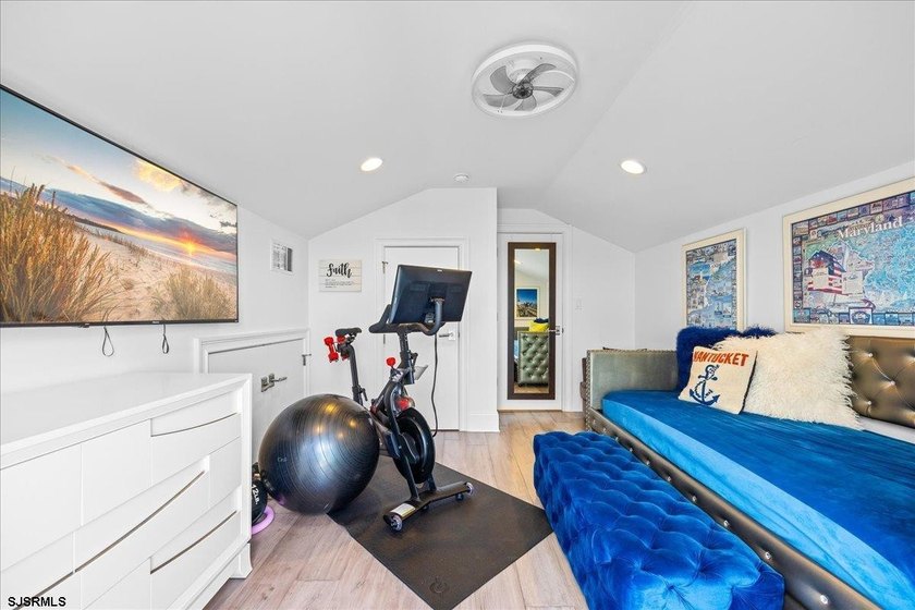 *NEW PRICE!* WOW, NEWER MARGATE BEACHBLOCK OPPORTUNITY! THIS - photo 42