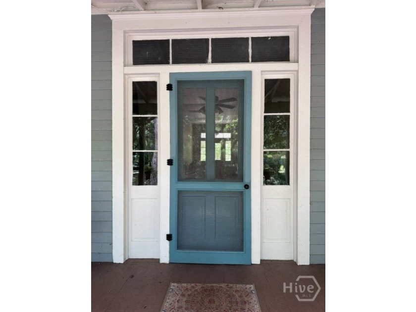 Built in circa 1868, step back in time &amp; discover a rare piece - photo 12