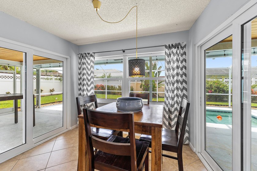 Welcome home to Tequesta Pines, one of Tequesta's most sought - photo 18