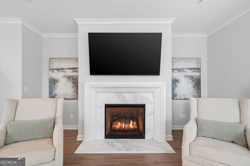 Experience elevated living in this better-than-new luxury - photo 22