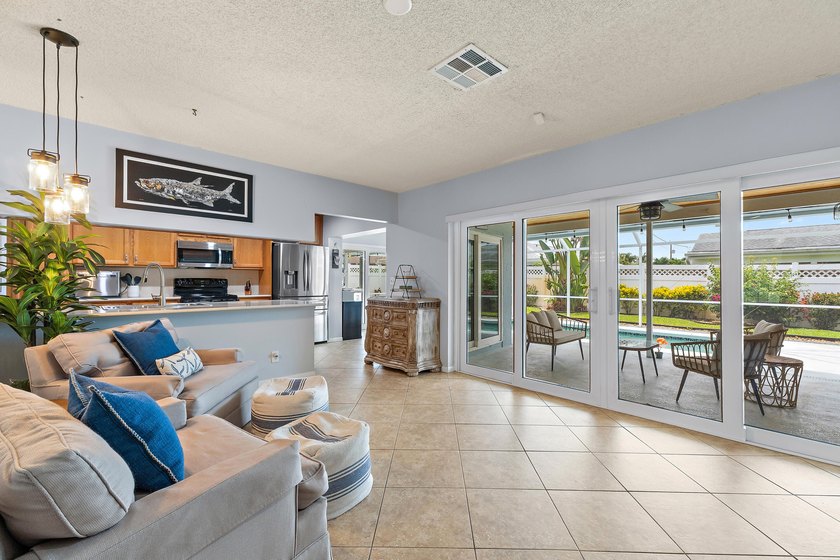 Welcome home to Tequesta Pines, one of Tequesta's most sought - photo 22