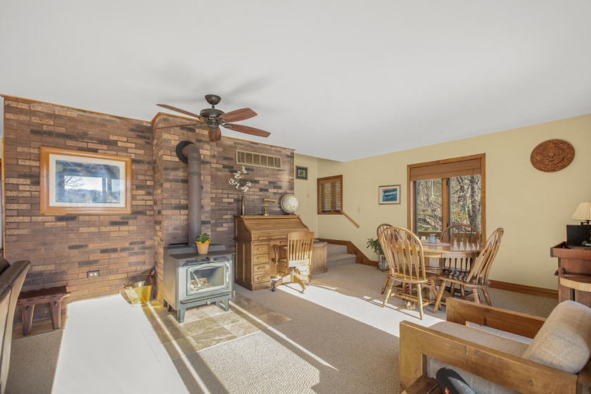 SHAVEHEAD LAKE HOME SOLD - photo 9