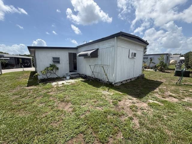 Welcome to affordable and easy Florida living in Lake Haven, a - photo 4