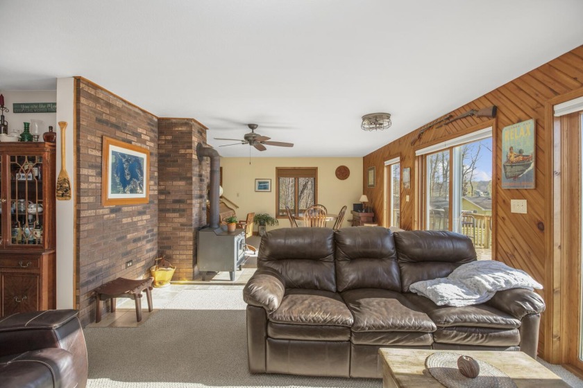 SHAVEHEAD LAKE HOME SOLD - photo 8
