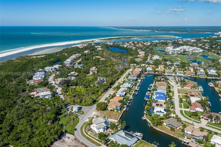 Prime waterfront lot available for building your dream home - photo 3