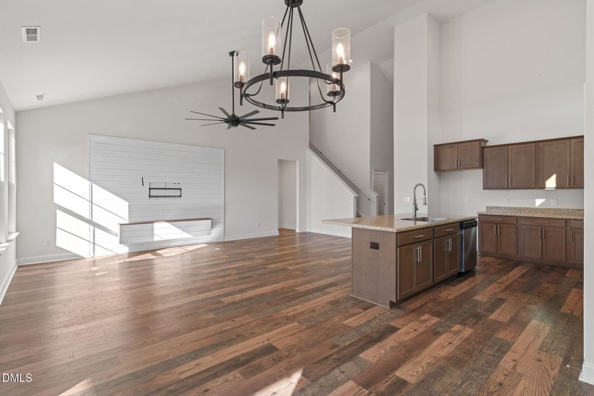 Perfect floor plan has 3 bedrooms down including the primary, so - photo 13