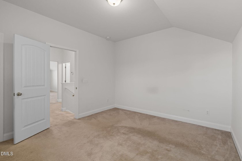 Perfect floor plan has 3 bedrooms down including the primary, so - photo 31