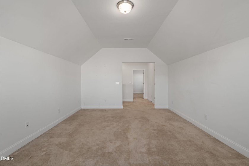 Perfect floor plan has 3 bedrooms down including the primary, so - photo 34