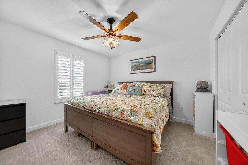 A premium Copper Creek Lennar home offering 5 bedrooms plus a - photo 23