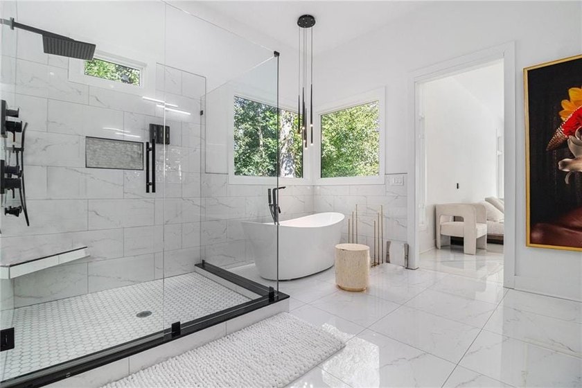 Experience the pinnacle of lakeside luxury at 2730 Emerald Drive - photo 22