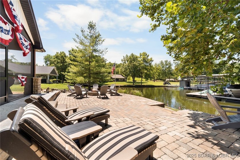 Amazing newer one level home in a quiet protected cove! This - photo 34