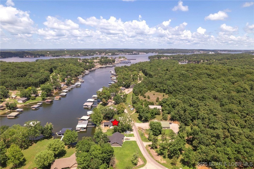 Amazing newer one level home in a quiet protected cove! This - photo 45