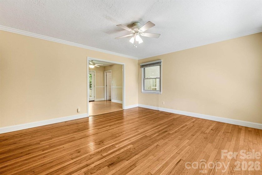 Imagine returning home in sought-after North Asheville. A - photo 5