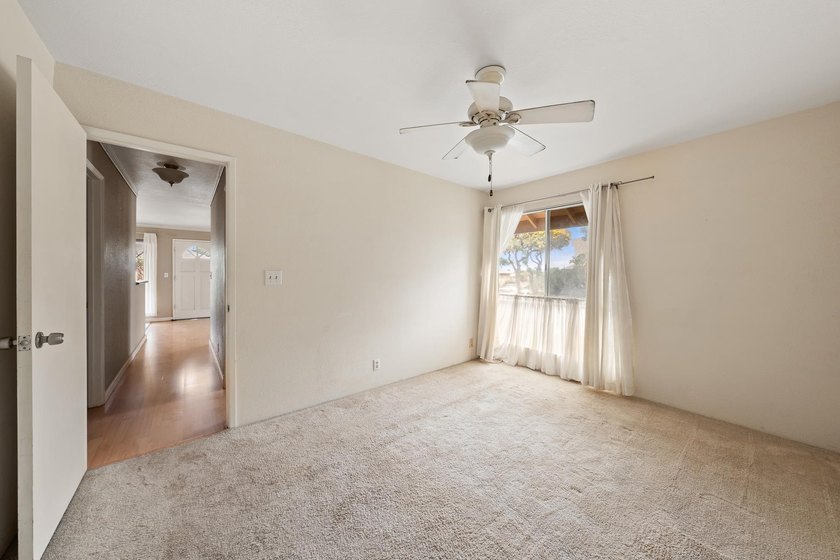 This inviting, gently loved unit offers Haleakala views from the - photo 13