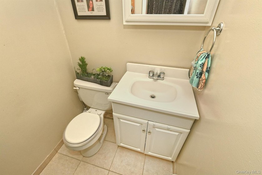 Welcome to 115 Old Farmingdale Road, West Babylon. Charming and - photo 15