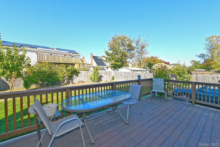 Welcome to 115 Old Farmingdale Road, West Babylon. Charming and - photo 26