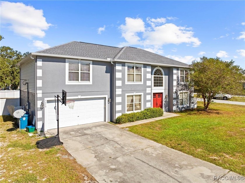 Property is a Repaired Sinkhole. Big family? No problem! - photo 49