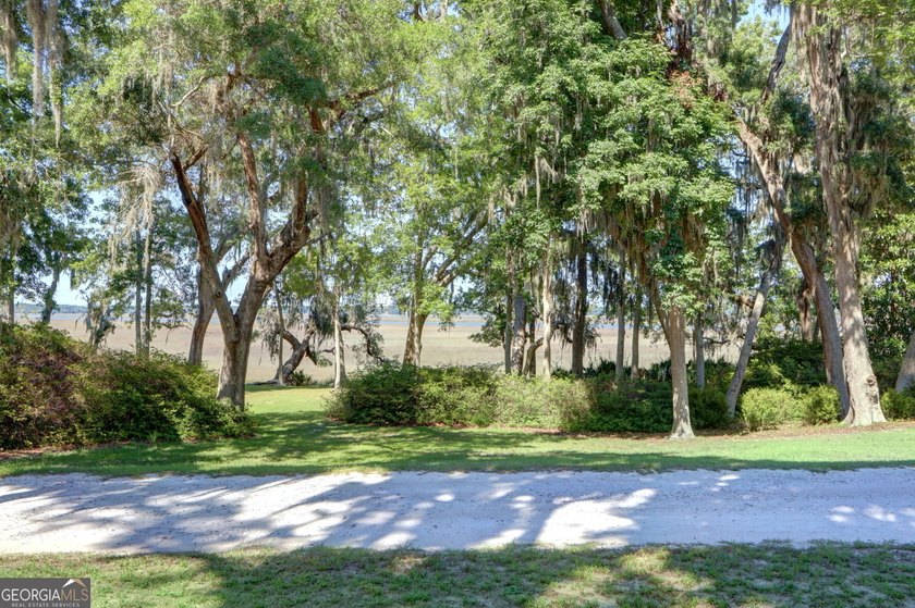 RARE OPPURTUNITY for highly desirable +/- 1/2 ACRE lot with - photo 7
