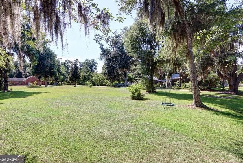 RARE OPPURTUNITY for highly desirable +/- 1/2 ACRE lot with - photo 10
