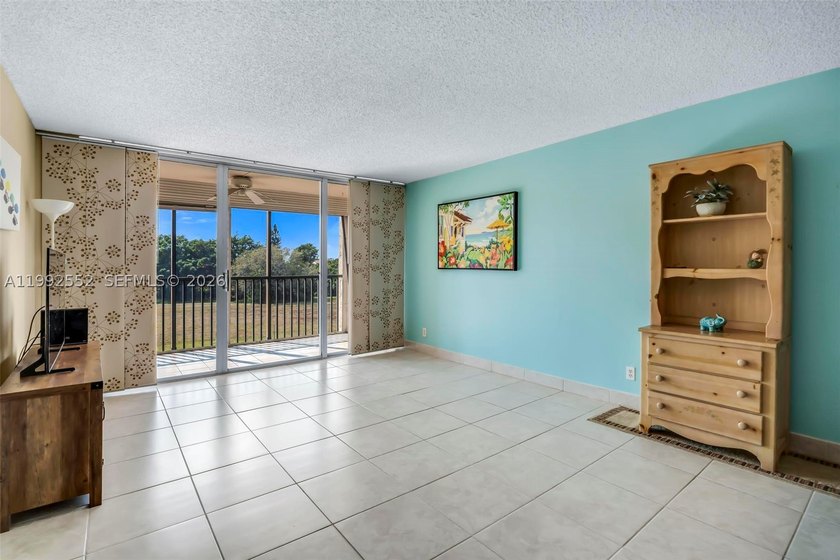 Fantastic opportunity for buyers and investors. 55+ community - photo 9