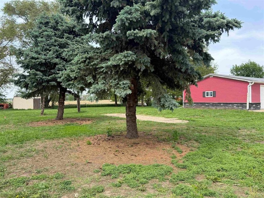 Let's take a look at 213 Plymouth St. in Westfield, IA! Situated - photo 4