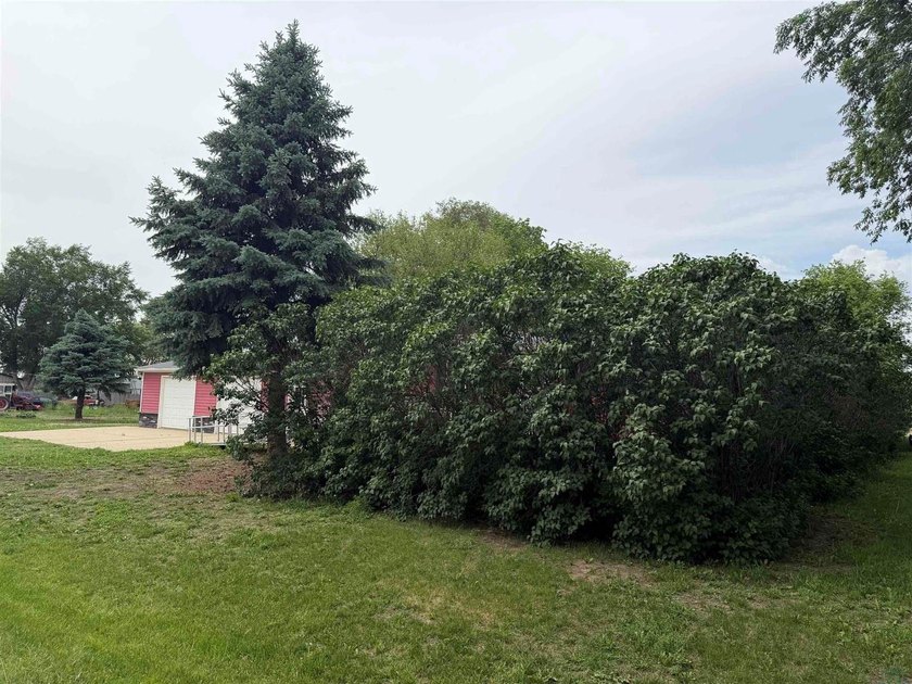 Let's take a look at 213 Plymouth St. in Westfield, IA! Situated - photo 5