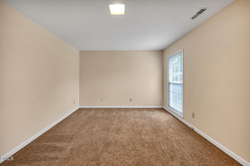 Authentic Mid-Century Modern gem on a private cul-de-sac in - photo 29