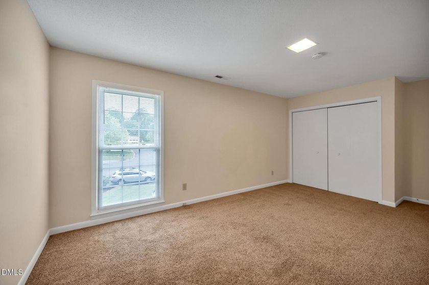 Authentic Mid-Century Modern gem on a private cul-de-sac in - photo 30