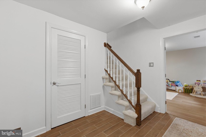 Tucked within the beloved Potomac Lakes enclave of Cascades - photo 42