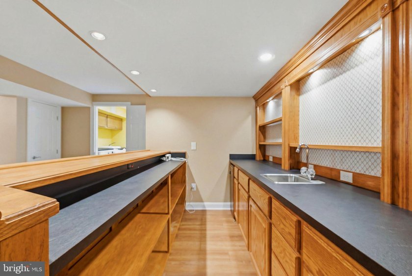 Tucked within the beloved Potomac Lakes enclave of Cascades - photo 46