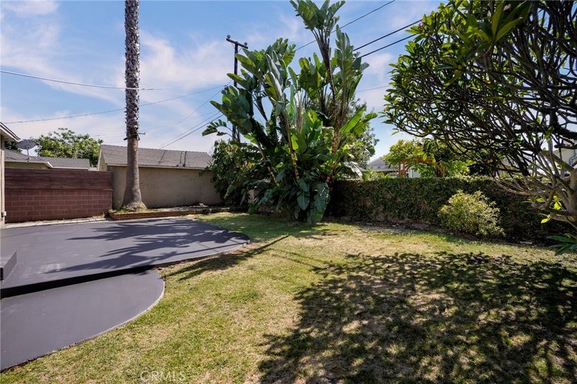 Charming, updated home nestled in sought-after neighborhood of - photo 30