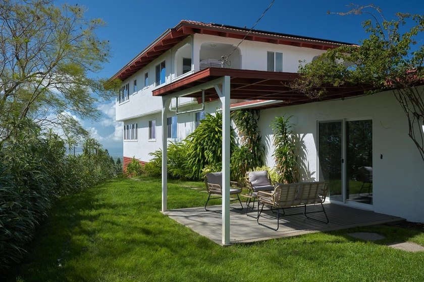 Welcome to perfection in Upcountry Kula. Imagine a private - photo 33